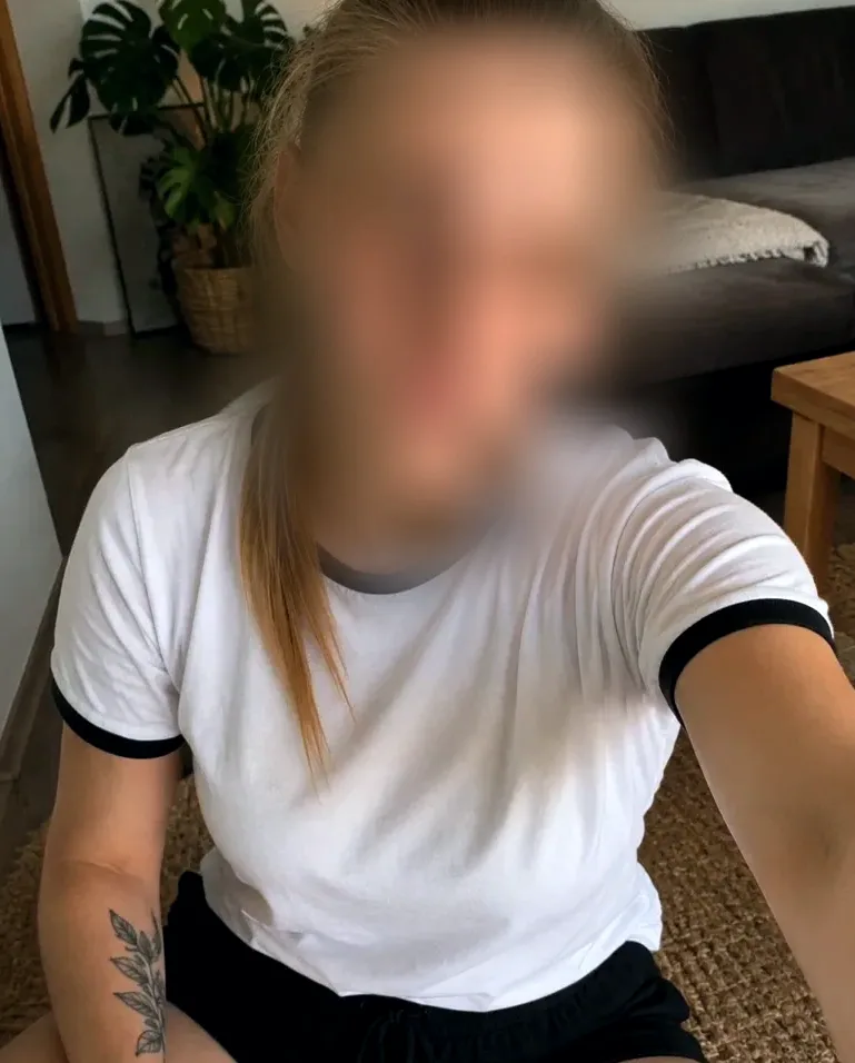 Mar, 21 años