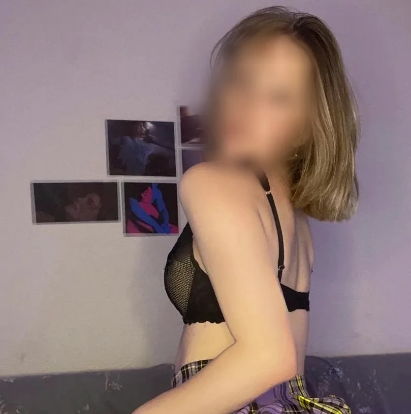 Vanesa, 21 años